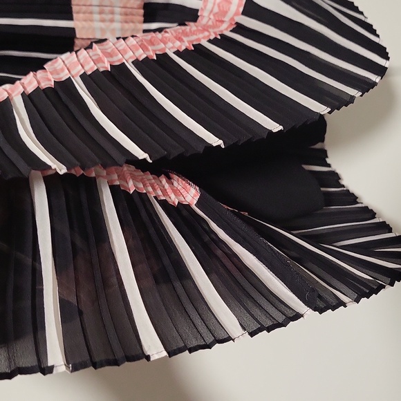 BCBG Max Azria Never Worn Dress - Picture 9 of 9